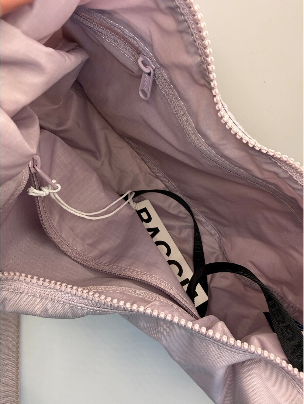 Baggu Medium Nylon Crescent Bag In Dusty Pink - Picture 8 of 8